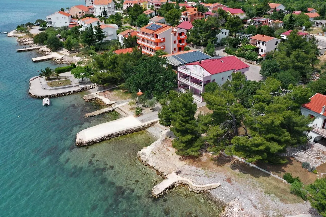 Villa Rajna Starigrad Paklenica