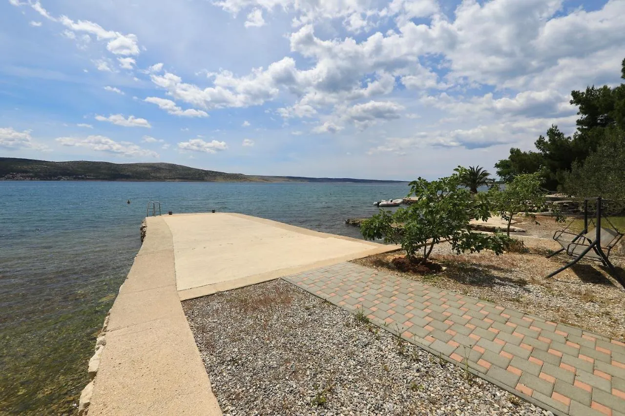 Villa Rajna Starigrad Paklenica Apartmán