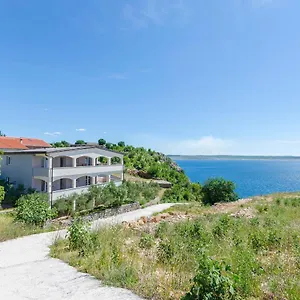 Mira Apartament